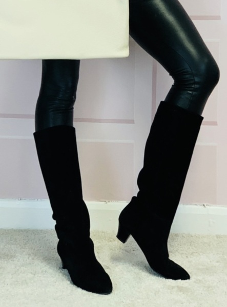Can you help me find these boots? (Pic attached)