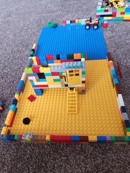 Share with LEGO your children’s most imaginative creations - £200 LEGO voucher to be won