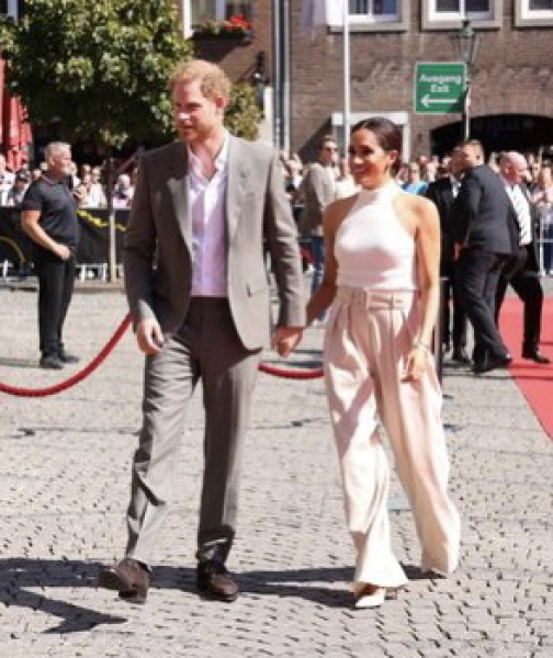 Royal Style - Bring out the Baubles! We'll wear your jewellery if you don't want to! 