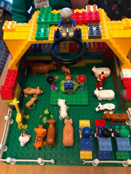 Share with LEGO your children’s most imaginative creations - £200 LEGO voucher to be won