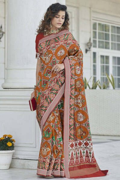 Ethnic Designer Lehenga | Designerlehengacholi.com