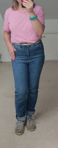 What are you wearing today? Melting into summer '22