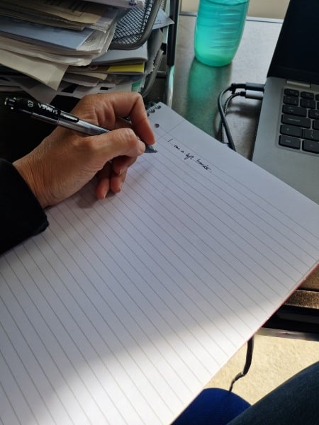 Teaching left handed children to write