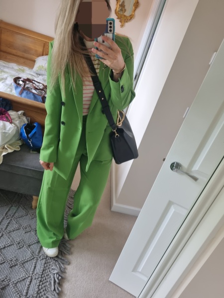 What are you wearing today? Melting into summer '22