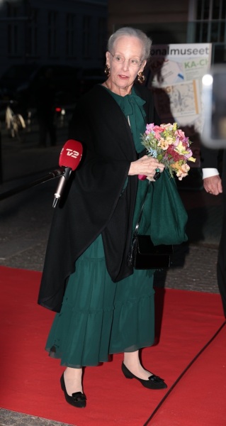 Royal Style: Elizabeth may be gone, but her diamonds are forever 