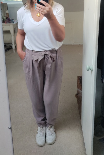 What are you wearing today? Melting into summer '22
