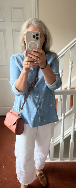 What are you wearing today? Melting into summer '22