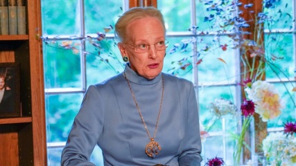 Royal Style: Elizabeth may be gone, but her diamonds are forever 