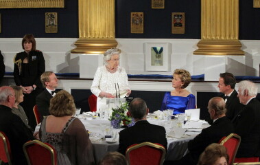 Royal Style - Bring out the Baubles! We'll wear your jewellery if you don't want to! 