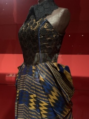 Les Parisiennes des Mamansnet: Always Have a Ball Gown at the Ready in Celebration of Your Enemy's Demise