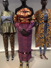 Les Parisiennes des Mamansnet: Always Have a Ball Gown at the Ready in Celebration of Your Enemy's Demise