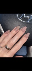 Which nails do you prefer?