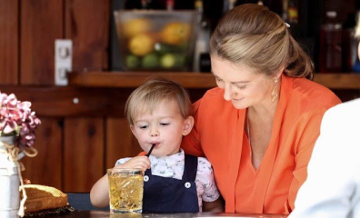 Royal Style - Bring out the Baubles! We'll wear your jewellery if you don't want to! 