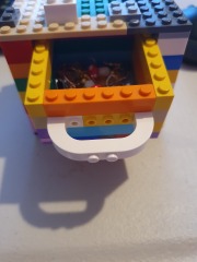 Share with LEGO your children’s most imaginative creations - £200 LEGO voucher to be won