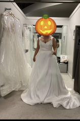Dress help - with or without belt?! 