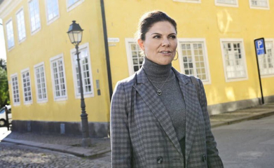 Royal Style: Elizabeth may be gone, but her diamonds are forever 