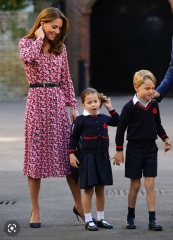 Royal Style - Bring out the Baubles! We'll wear your jewellery if you don't want to! 