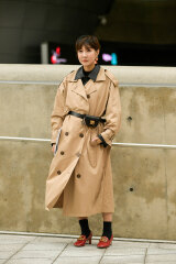 Gorgeous European women and effortless style 