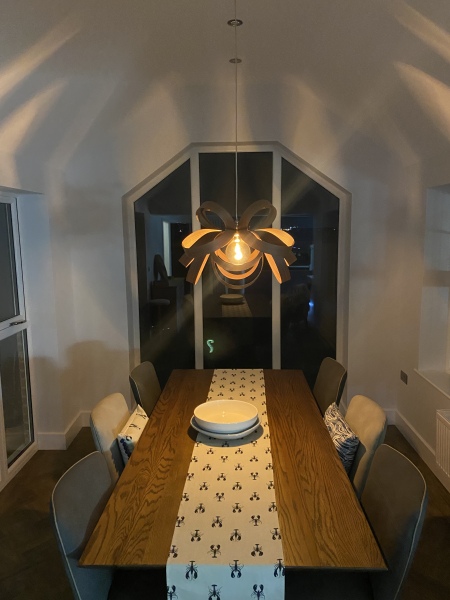 Wrong hight for this lamp shade ? 