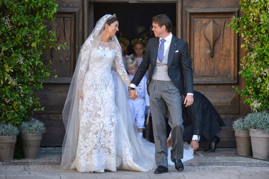 Royal Style: Elizabeth may be gone, but her diamonds are forever 