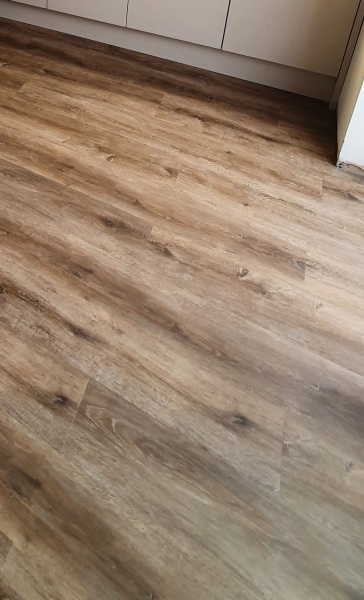 Wooden floor - Engineered, laminate, LVT or solid wood?