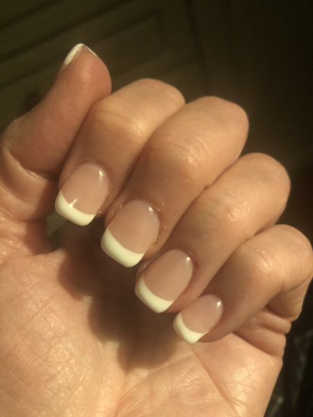 Show me your nails 