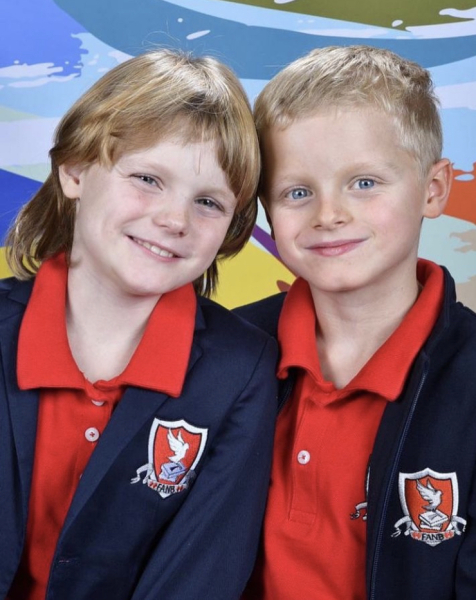 Royal Style: On with the chic, and the royal mystique! 