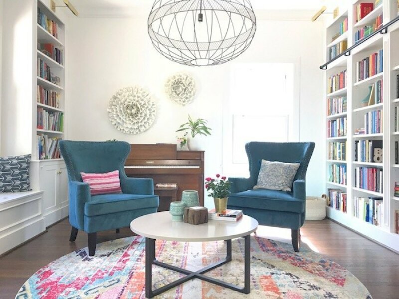 Show me your white walls…