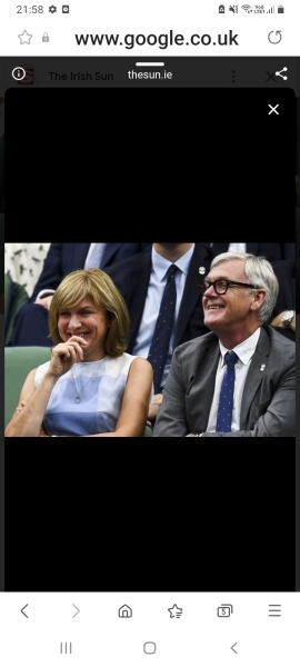 Did Fiona Bruce had a facelift? 
