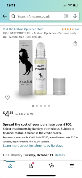 A perfume that smells of either baby powder or soap and water. 