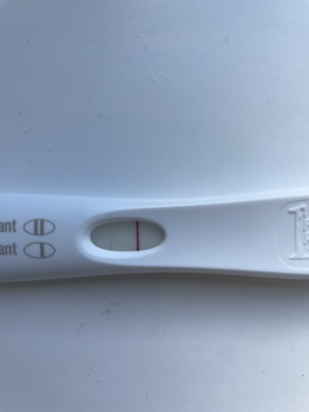 Bleeding 4 weeks pregnant 
