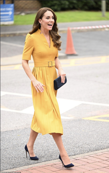 Royal Style: Elizabeth may be gone, but her diamonds are forever 