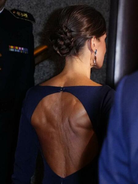 Royal Style: On with the chic, and the royal mystique! 