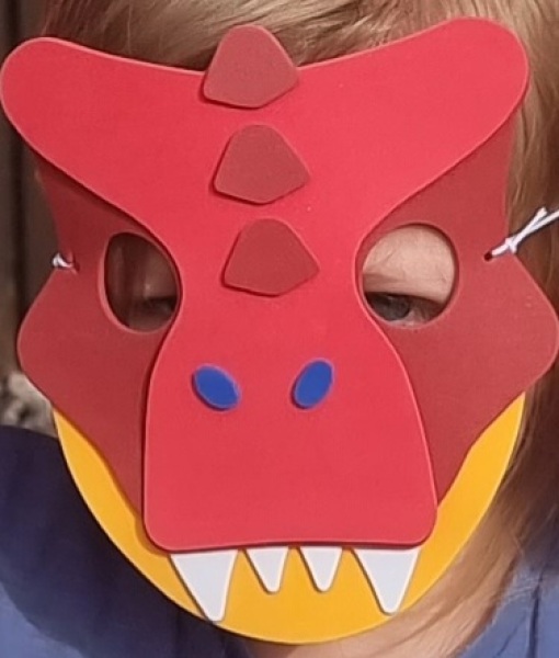 to ask for your help in finding this dinosaur mask?
