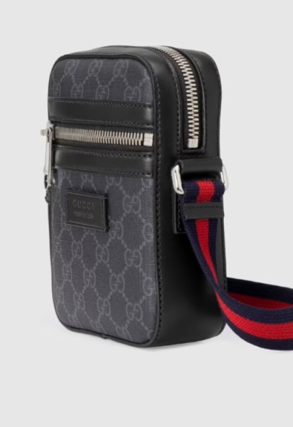 What does your teen boys carry their money around in?