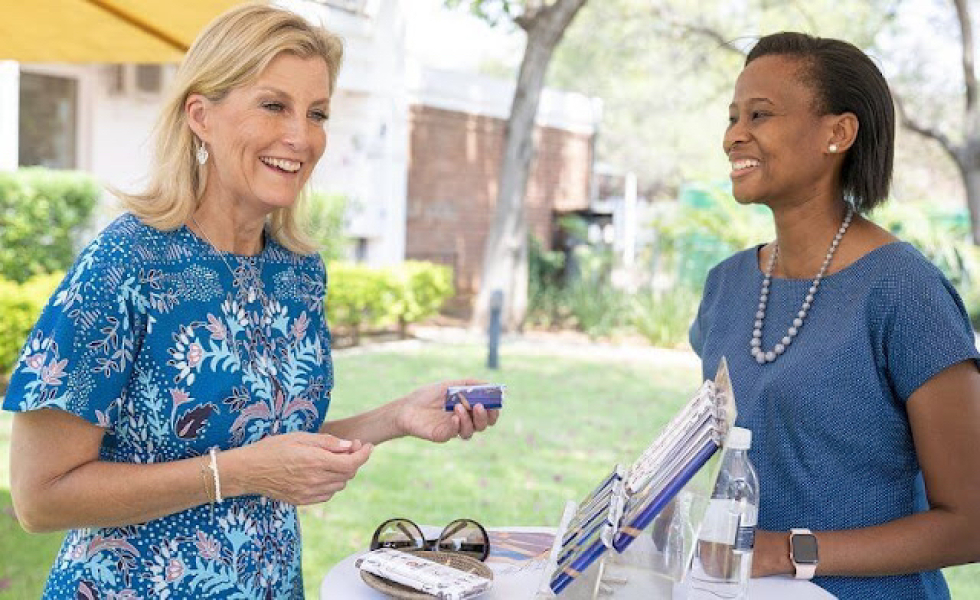 Royal Style: On with the chic, and the royal mystique! 