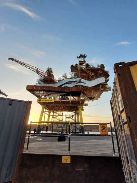 Come and tell me your dull and unexciting news 23: Calmly through the day 