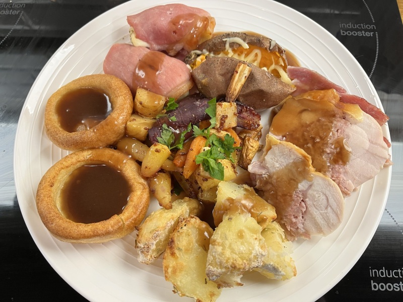 Show me your dinners / roasts you're proud of.