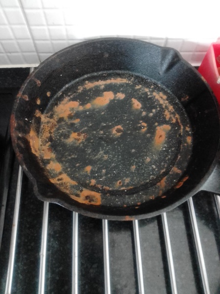 Cast iron skillet 