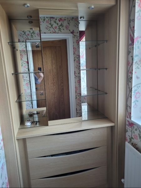 Show me pics of your dressing tables