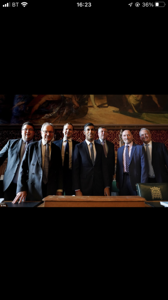 Who will Rishi Sunak have on his cabinet?
