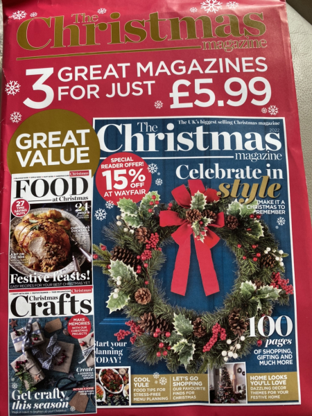 Countdown to Christmas 2022: it's s bit warm to be considering Christmas, but I'm doing it anyway! (Thread 3.)
