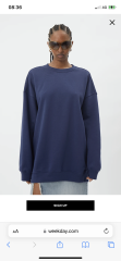 Plus size jumper/sweatshirt in long length