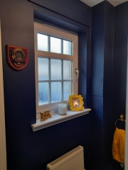 Small toilet/bathroom - please beautify!