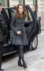 Royal Style: On with the chic, and the royal mystique! 