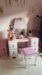 Show me pics of your dressing tables