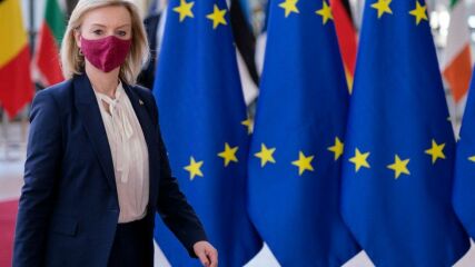 Is anyone else imagining Liz Truss absolutely whooping it up at Chequers this weekend?