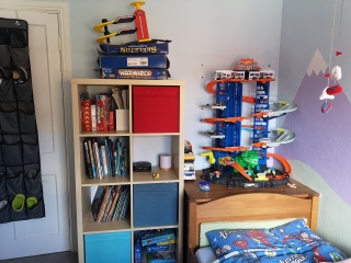 Stair bulkhead in kids room