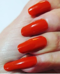 If you have really REALLY long fingernails
