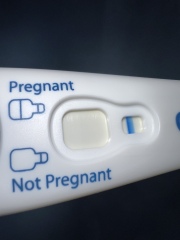 5dpo and started bleeding HELP! 